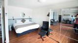 Siesta Central Apartments Room