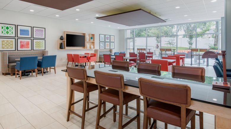 <b>Holiday Inn Express & Suites Wildwood Restaurant</b>. Images powered by <a href="https://www.leonardoworldwide.com/" title="Leonardo Worldwide" target="_blank">Leonardo</a>.