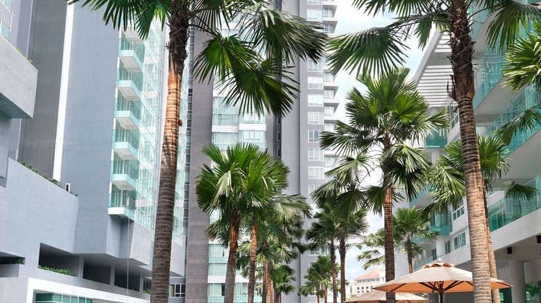 <b>Lanson Place Bukit Ceylon Pool</b>. Images powered by <a href="https://www.leonardoworldwide.com/" title="Leonardo Worldwide" target="_blank">Leonardo</a>.