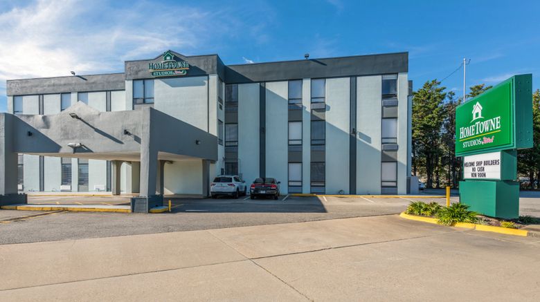 HomeTowne Studios Newport News - Hampton Exterior. Images powered by <a href="https://www.leonardoworldwide.com" target="_blank" rel="noopener">Leonardo</a>.