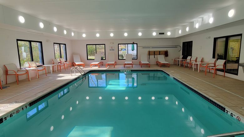 <b>Holiday Inn Hotel & Suites Ann Arbor Pool</b>. Images powered by <a href="https://www.leonardoworldwide.com/" title="Leonardo Worldwide" target="_blank">Leonardo</a>.