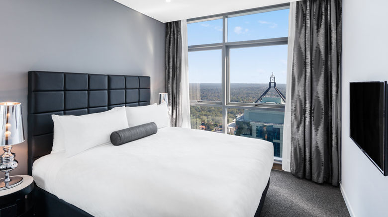 <b>Meriton Suites Chatswood Suite</b>. Images powered by <a href="https://www.leonardoworldwide.com/" title="Leonardo Worldwide" target="_blank">Leonardo</a>.