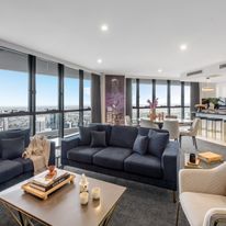 Meriton Suites Herschel Street, Brisbane