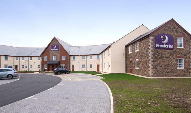 Premier Inn Camborne Exterior
