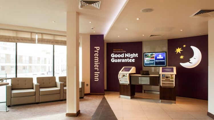 Premier Inn Canterbury City Centre Lobby