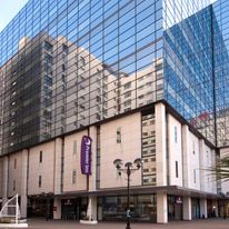 Premier Inn Cardiff City Centre