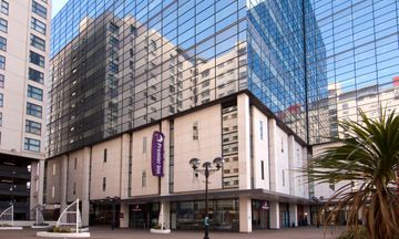 Premier Inn Cardiff City Centre