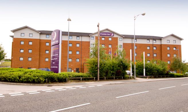 Premier Inn Castleford (Xscape,M62,J32) Exterior