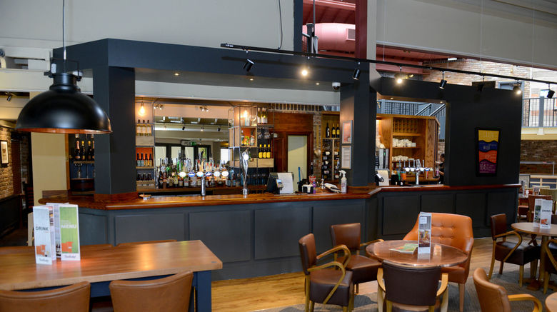 <b>Premier Inn Chessington Restaurant</b>. Images powered by <a href="https://www.leonardoworldwide.com/" title="Leonardo Worldwide" target="_blank">Leonardo</a>.