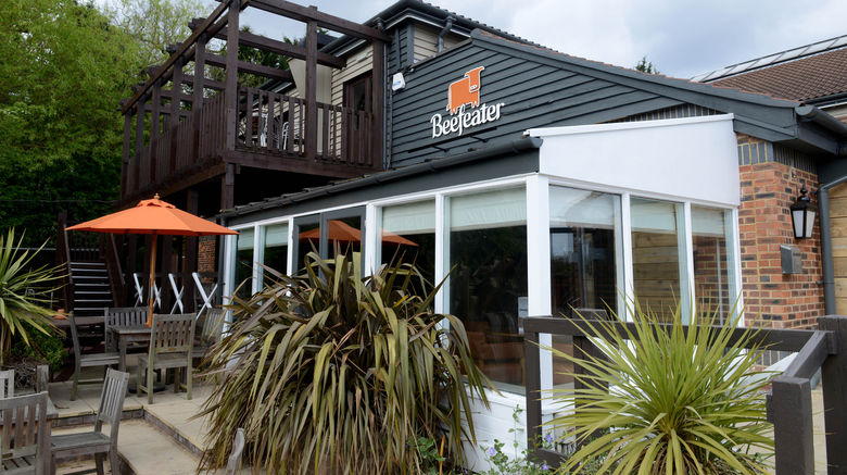 <b>Premier Inn Chessington Exterior</b>. Images powered by <a href="https://www.leonardoworldwide.com/" title="Leonardo Worldwide" target="_blank">Leonardo</a>.