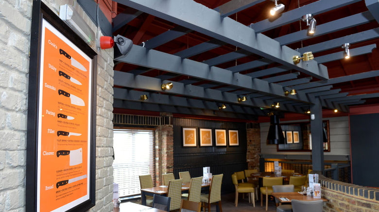 <b>Premier Inn Chessington Restaurant</b>. Images powered by <a href="https://www.leonardoworldwide.com/" title="Leonardo Worldwide" target="_blank">Leonardo</a>.