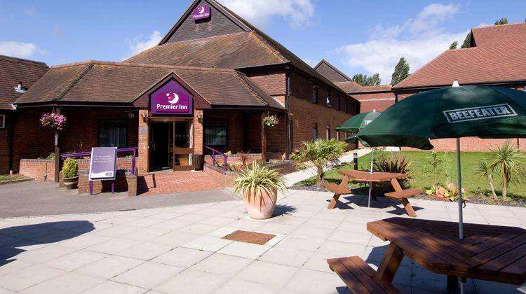 Premier Inn Christchurch East Exterior