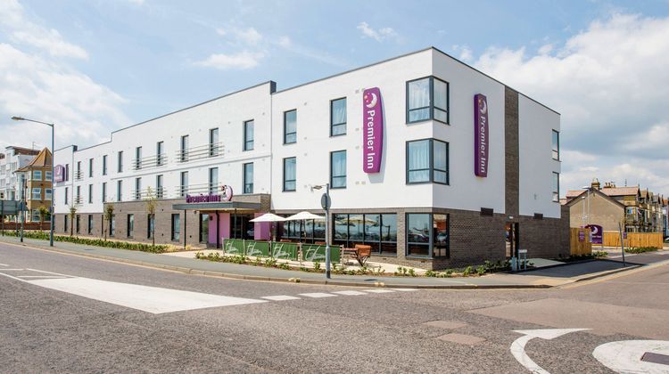 Premier Inn Clacton-on-Sea Seafront Exterior