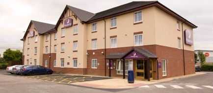 Premier Inn Coventry East (M6 J2) Exterior