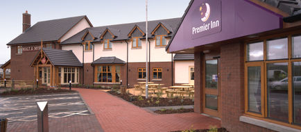 Premier Inn Dumbarton/Loch Lomond Exterior