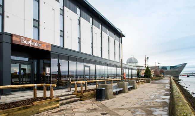 Premier Inn Dundee Centre Exterior