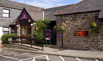 Premier Inn Dundee West