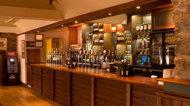 <b>Premier Inn Dundee West Lobby</b>. Images powered by <a href="https://www.leonardoworldwide.com/" title="Leonardo Worldwide" target="_blank">Leonardo</a>.