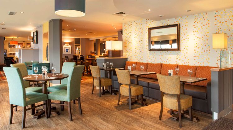 Premier Inn East Midlands Airport Lobby