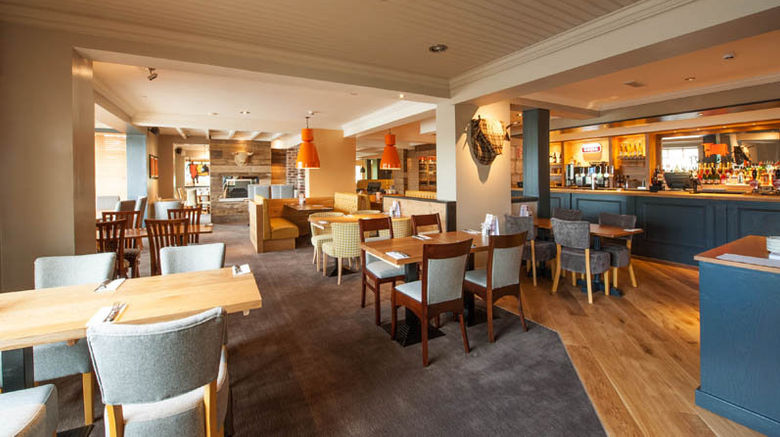 <b>Premier Inn Evesham Lobby</b>. Images powered by <a href="https://www.leonardoworldwide.com/" title="Leonardo Worldwide" target="_blank">Leonardo</a>.