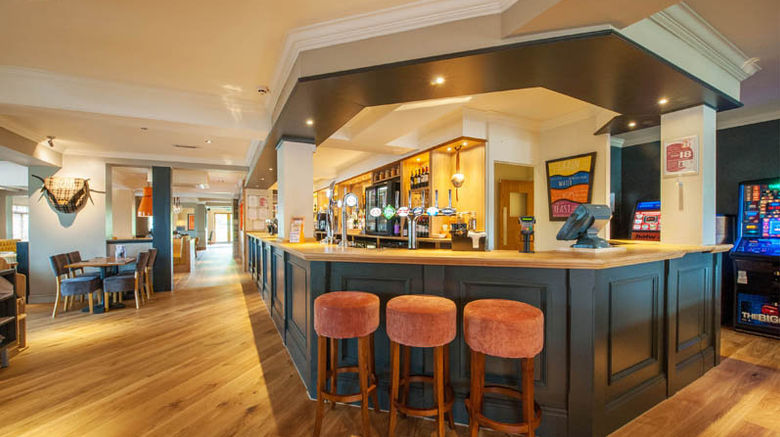 <b>Premier Inn Evesham Lobby</b>. Images powered by <a href="https://www.leonardoworldwide.com/" title="Leonardo Worldwide" target="_blank">Leonardo</a>.