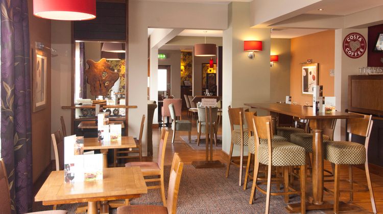 Premier Inn Exeter Central (St David's) Lobby