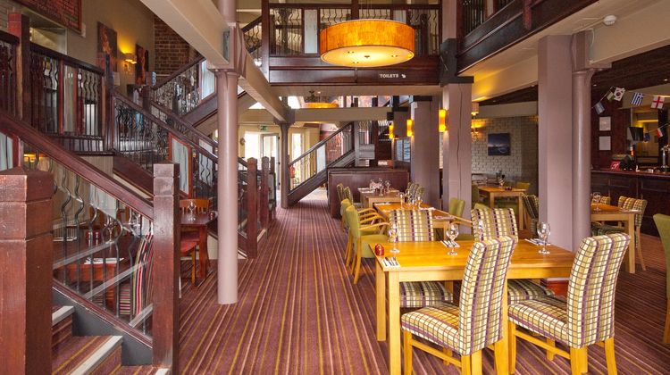 Premier Inn Falkirk Central Lobby