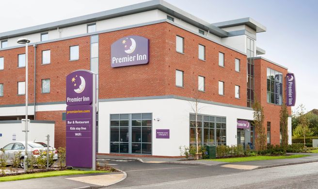 Premier Inn Fleet Exterior