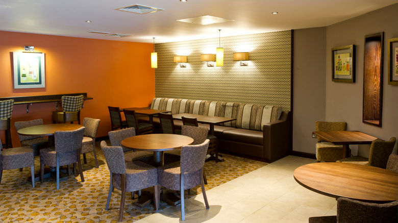 <b>Premier Inn Glasgow Pacific Quay (SECC) Lobby</b>. Images powered by <a href="https://www.leonardoworldwide.com/" title="Leonardo Worldwide" target="_blank">Leonardo</a>.