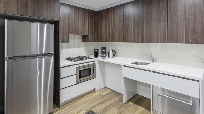 <b>Meriton Serviced Apartments North Sydney Suite</b>. Images powered by <a href="https://www.leonardoworldwide.com/" title="Leonardo Worldwide" target="_blank">Leonardo</a>.