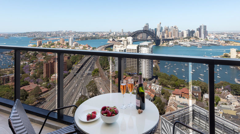 <b>Meriton Serviced Apartments North Sydney Suite</b>. Images powered by <a href="https://www.leonardoworldwide.com/" title="Leonardo Worldwide" target="_blank">Leonardo</a>.