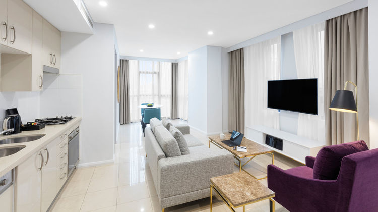 Meriton Suites Pitt Street Suite