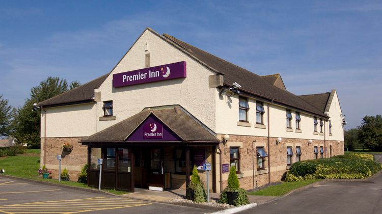 Premier Inn Gloucester (Little Witcombe) Exterior