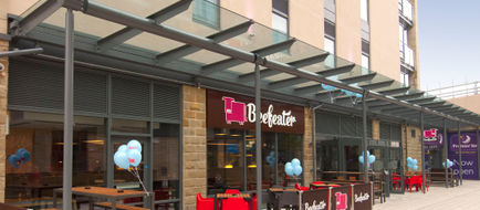 Premier Inn Halifax Town Centre Exterior