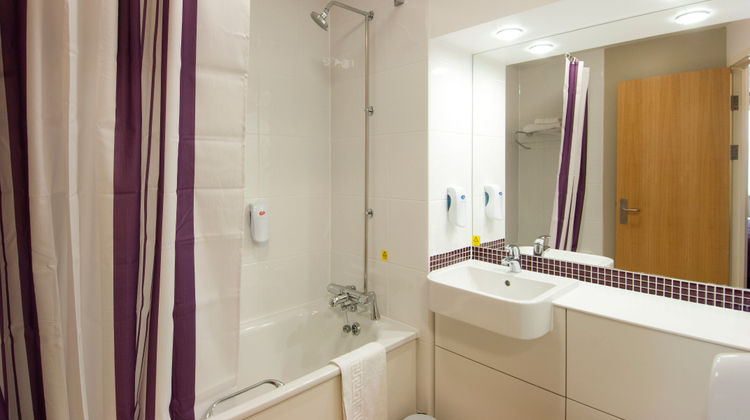 Premier Inn Halifax Town Centre Room