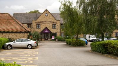 Premier Inn Hull West