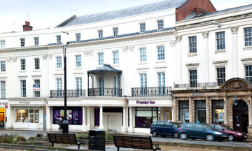 Premier Inn Leamington Spa Town Centre