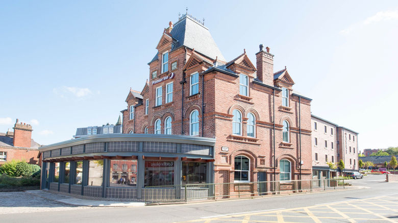 <b>Premier Inn Leek Town Centre Exterior</b>. Images powered by <a href="https://www.leonardoworldwide.com/" title="Leonardo Worldwide" target="_blank">Leonardo</a>.