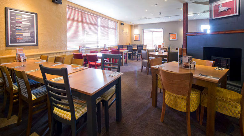 <b>Premier Inn Livingston (M8/J3) Lobby</b>. Images powered by <a href="https://www.leonardoworldwide.com/" title="Leonardo Worldwide" target="_blank">Leonardo</a>.