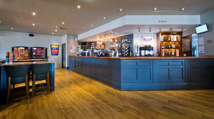 Premier Inn Livingston (M8/J3) Lobby