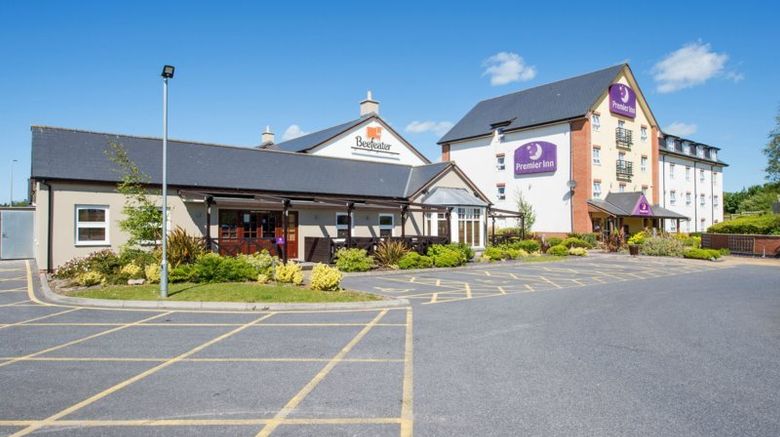 <b>Premier Inn Llanelli Central East Exterior</b>. Images powered by <a href="https://www.leonardoworldwide.com/" title="Leonardo Worldwide" target="_blank">Leonardo</a>.
