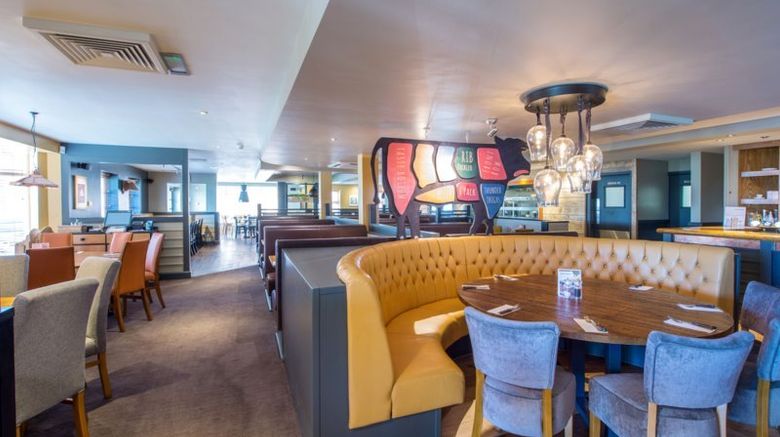 <b>Premier Inn Llanelli Central East Lobby</b>. Images powered by <a href="https://www.leonardoworldwide.com/" title="Leonardo Worldwide" target="_blank">Leonardo</a>.