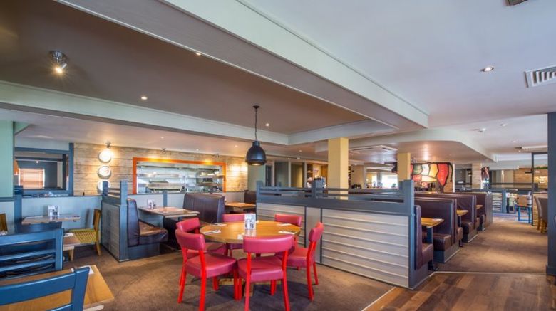 <b>Premier Inn Llanelli Central East Lobby</b>. Images powered by <a href="https://www.leonardoworldwide.com/" title="Leonardo Worldwide" target="_blank">Leonardo</a>.