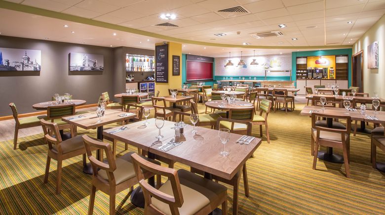 <b>Premier Inn London City (Tower Hill) Restaurant</b>. Images powered by <a href="https://www.leonardoworldwide.com/" title="Leonardo Worldwide" target="_blank">Leonardo</a>.