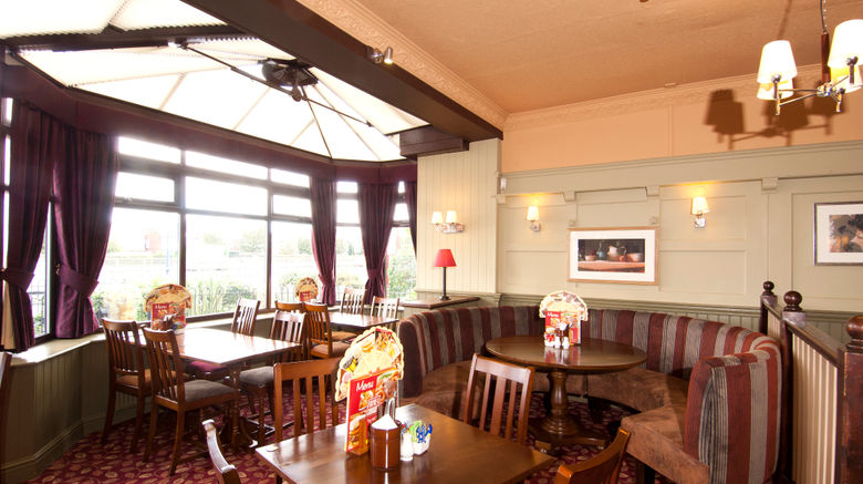 <b>Premier Inn London Greenford Lobby</b>. Images powered by <a href="https://www.leonardoworldwide.com/" title="Leonardo Worldwide" target="_blank">Leonardo</a>.