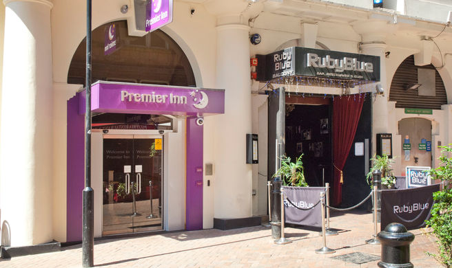 Premier Inn London Leicester Square Exterior