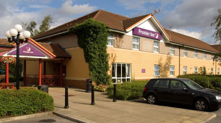 Premier Inn Pontefract North Exterior