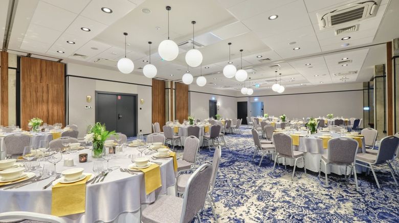 <b>Arche Hotel Wroclaw Meeting</b>. Images powered by <a href="https://www.leonardoworldwide.com/" title="Leonardo Worldwide" target="_blank">Leonardo</a>.