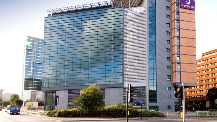 Premier Inn Sheffield St Marys Gate Exterior