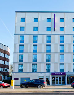Premier Inn Slough Central South